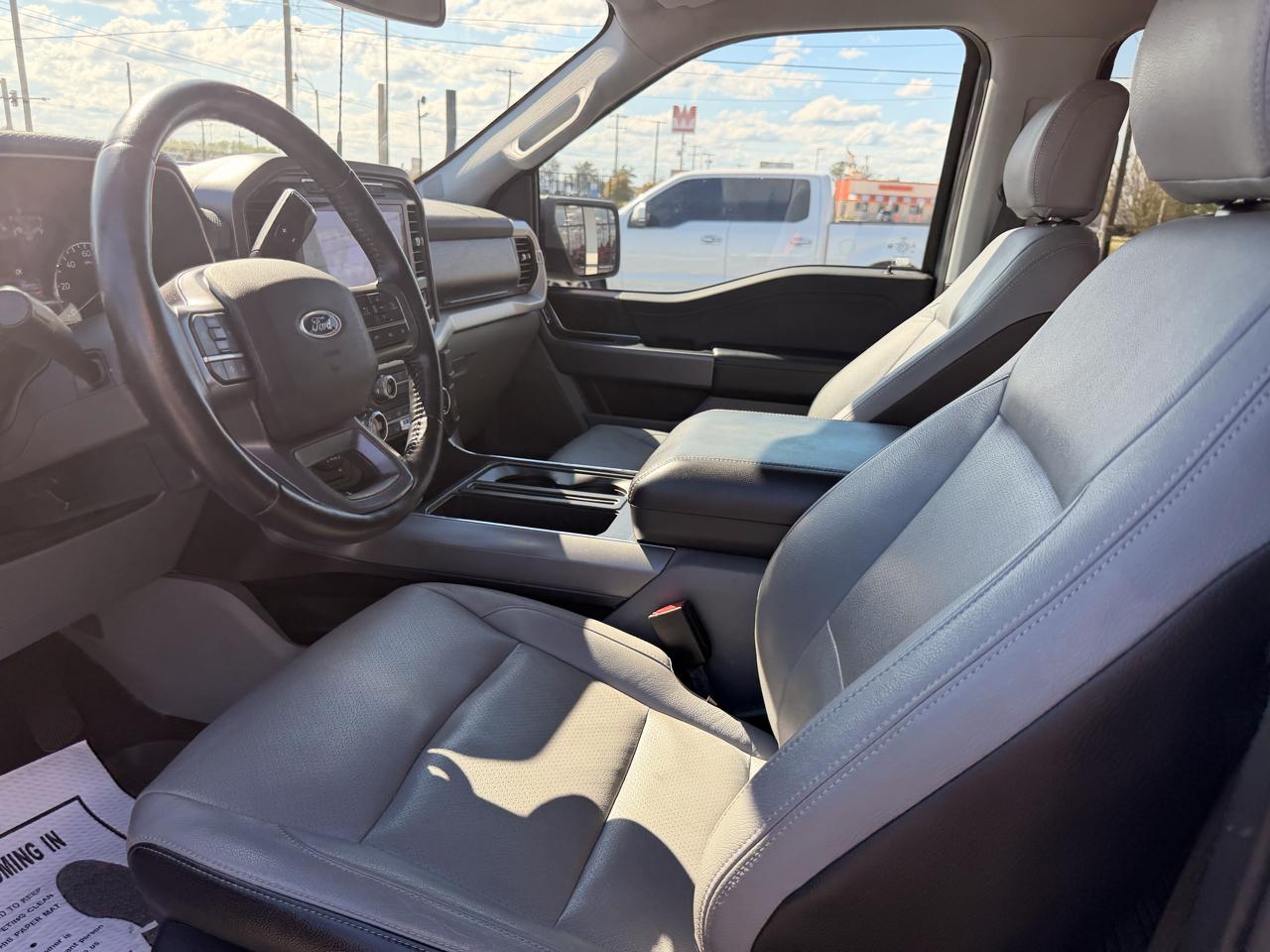 Ford F-150 XLT SuperCrew 4WD 2021