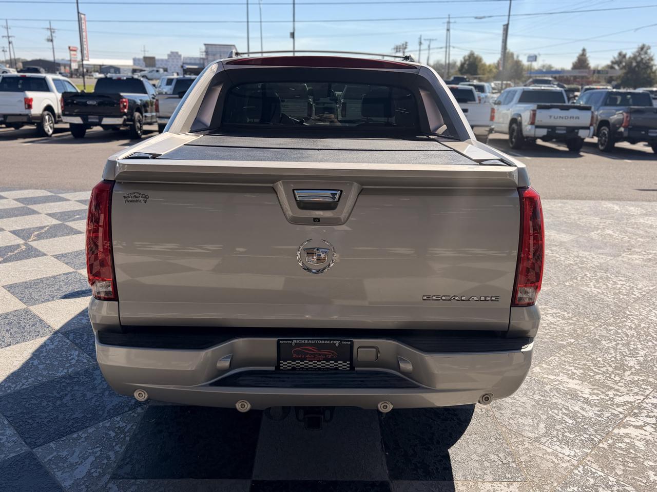 Cadillac Escalade EXT Sport Utility Truck 2008