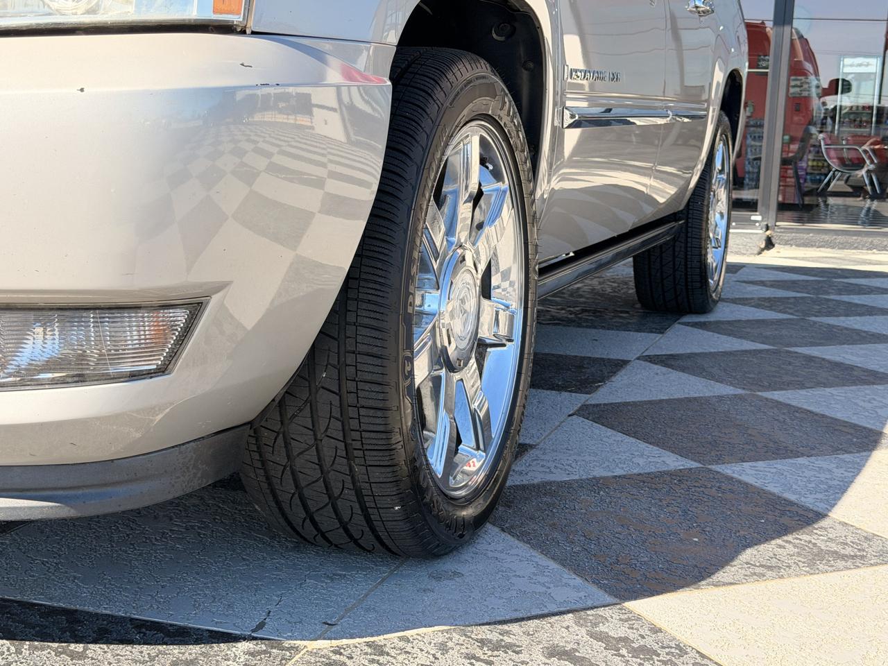 Cadillac Escalade EXT Sport Utility Truck 2008