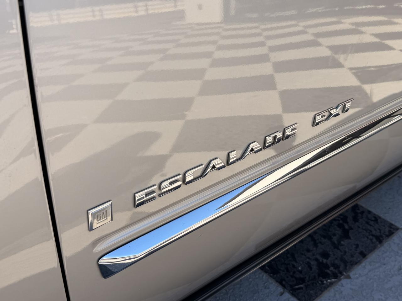 Cadillac Escalade EXT Sport Utility Truck 2008