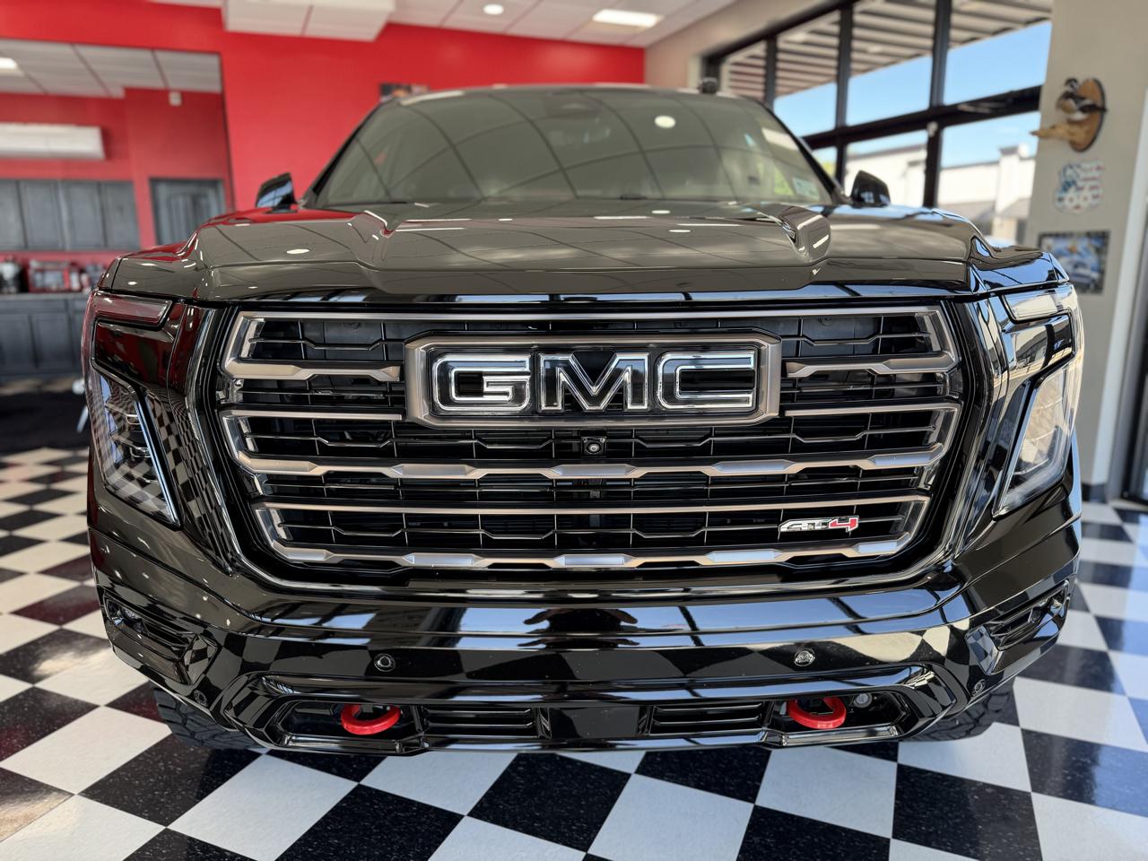 GMC Yukon AT4 Ultimate 4WD 2025