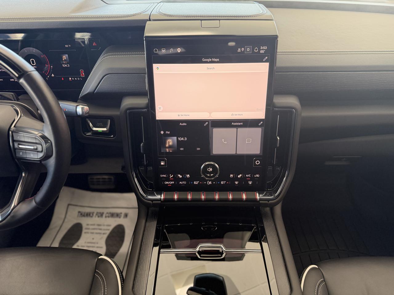 GMC Yukon AT4 Ultimate 4WD 2025