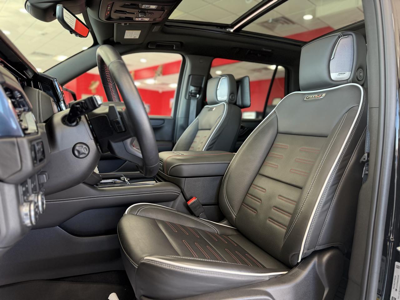 GMC Yukon AT4 Ultimate 4WD 2025