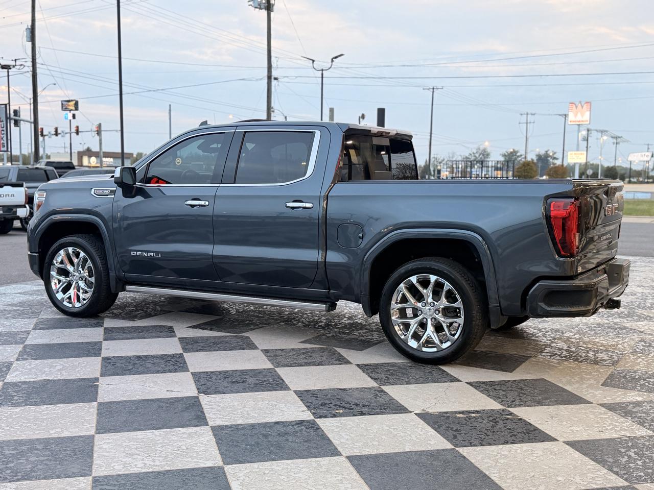 GMC Sierra 1500 Denali Crew Cab 4WD 2019