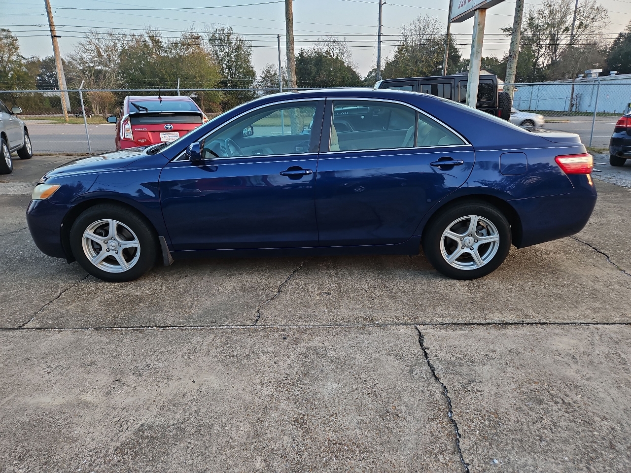 Toyota Camry 4dr Sdn I4 Auto LE (Natl) 2007