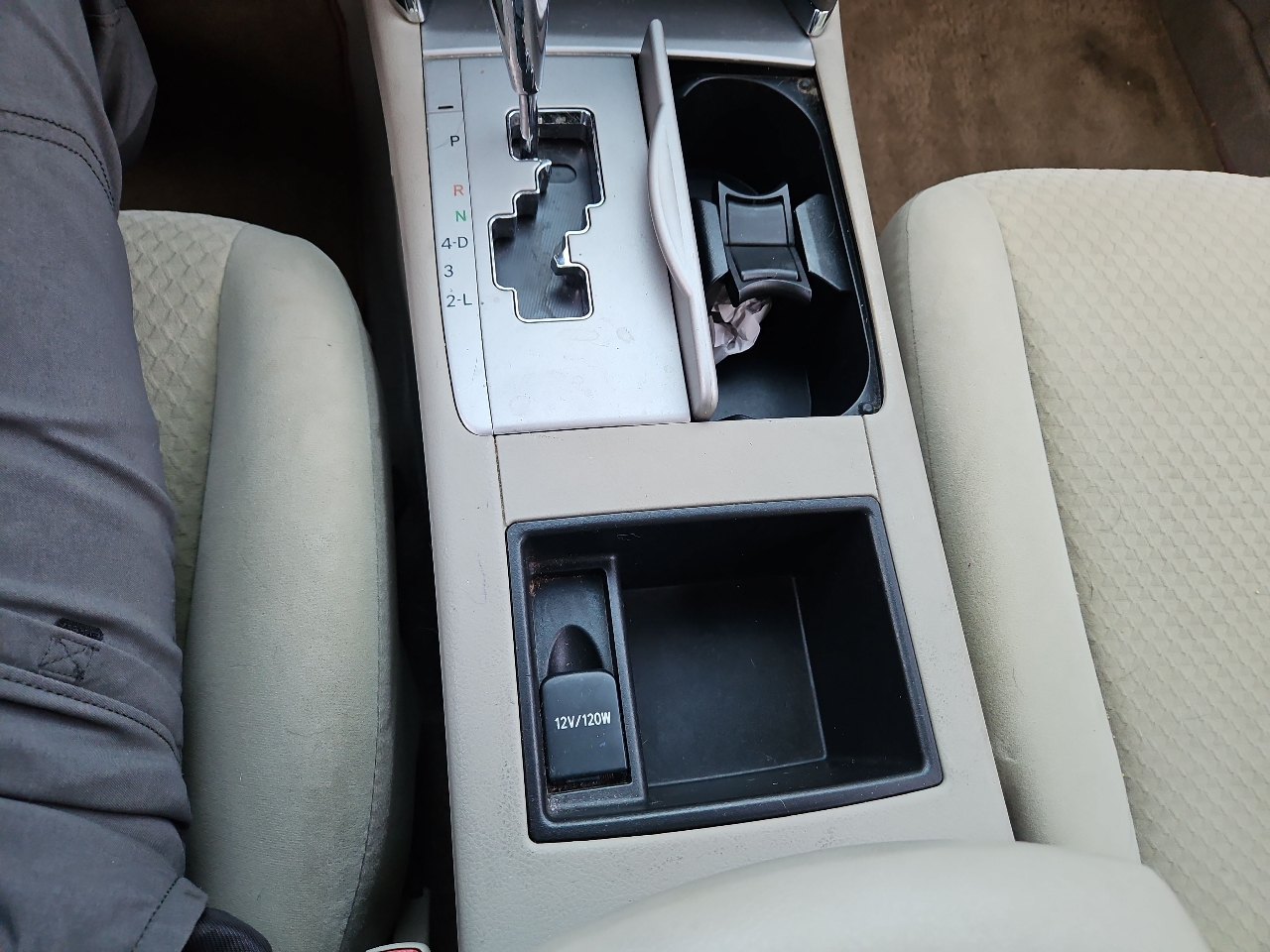 Toyota Camry 4dr Sdn I4 Auto LE (Natl) 2007