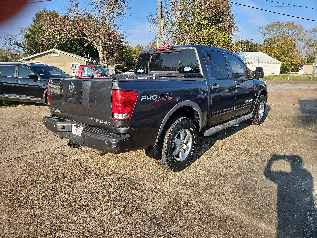Nissan Titan PRO-4X Crew Cab 4WD SWB 2010