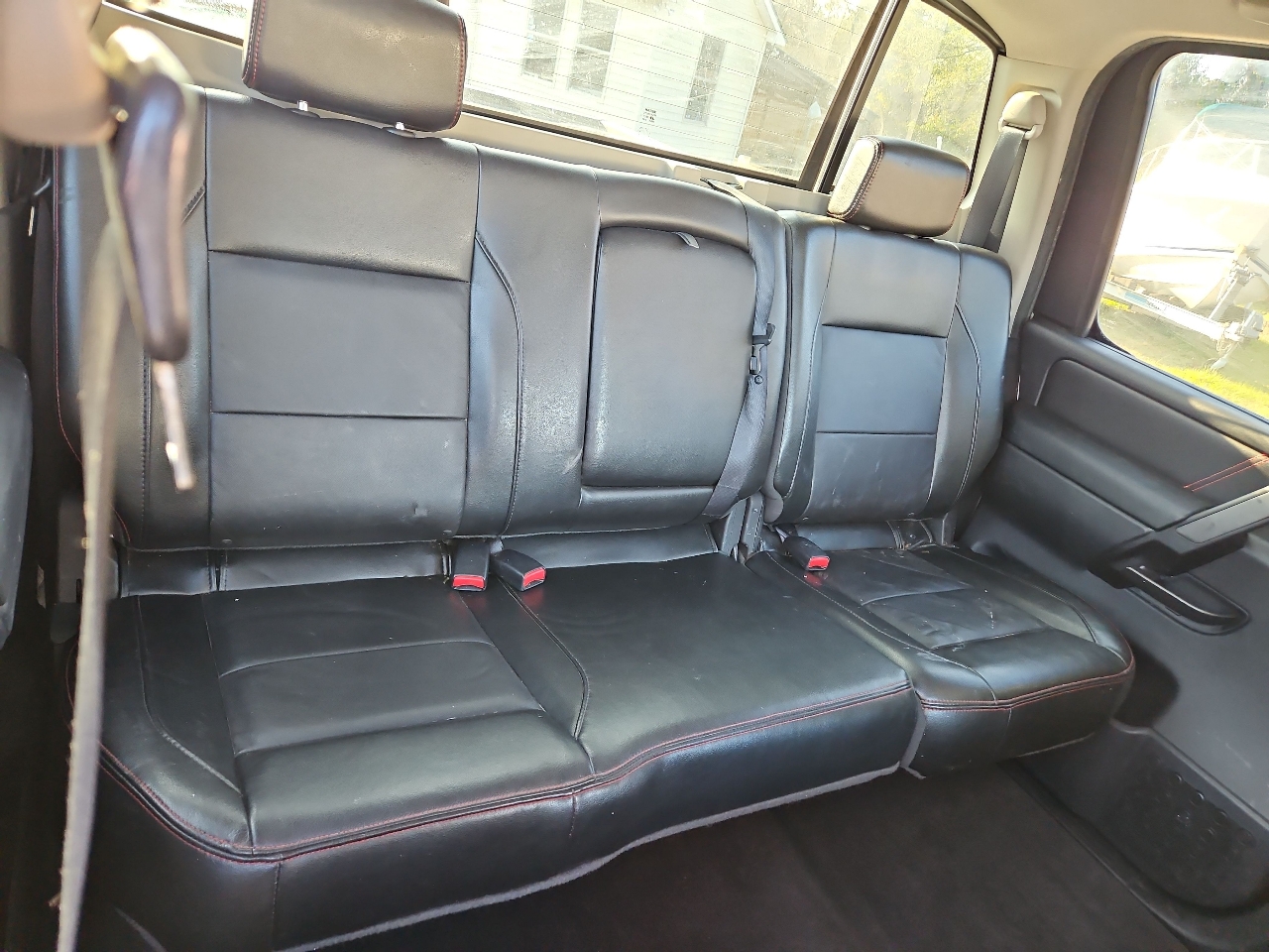 Nissan Titan PRO-4X Crew Cab 4WD SWB 2010