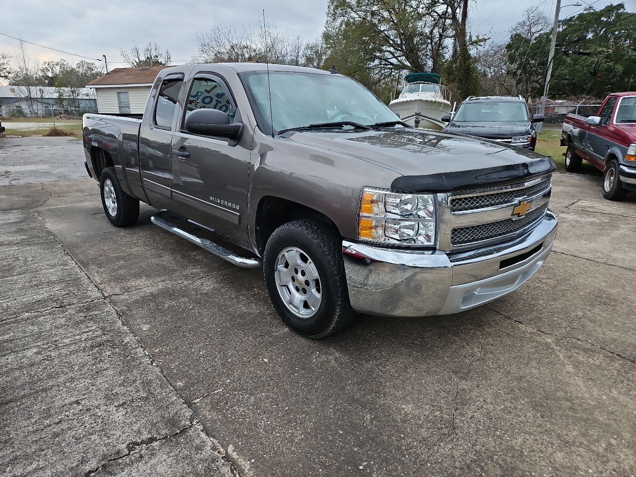 Chevrolet Silverado 1500 1LT Crew Cab 2WD 2013
