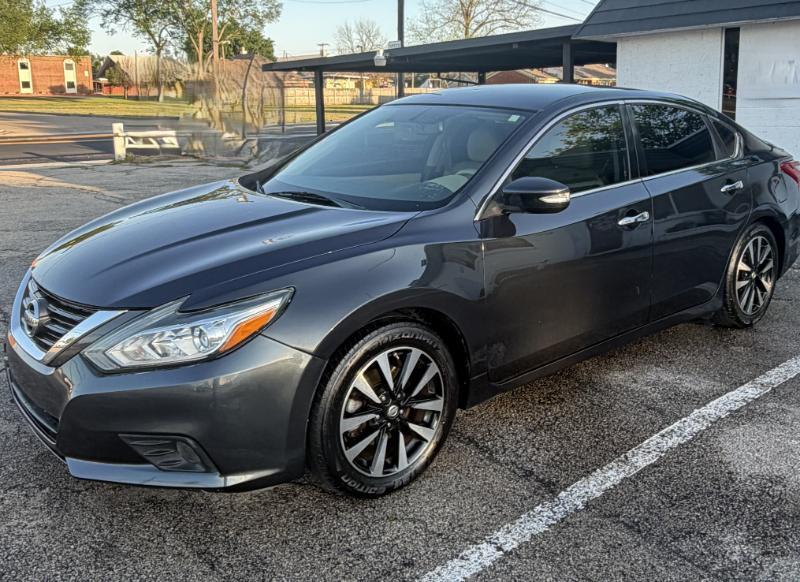 Nissan Altima 2.5 SV 2018