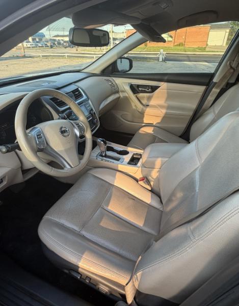 Nissan Altima 2.5 SV 2018