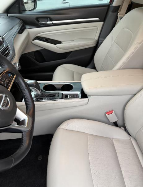 Nissan Altima 2.5 Platinum 2020