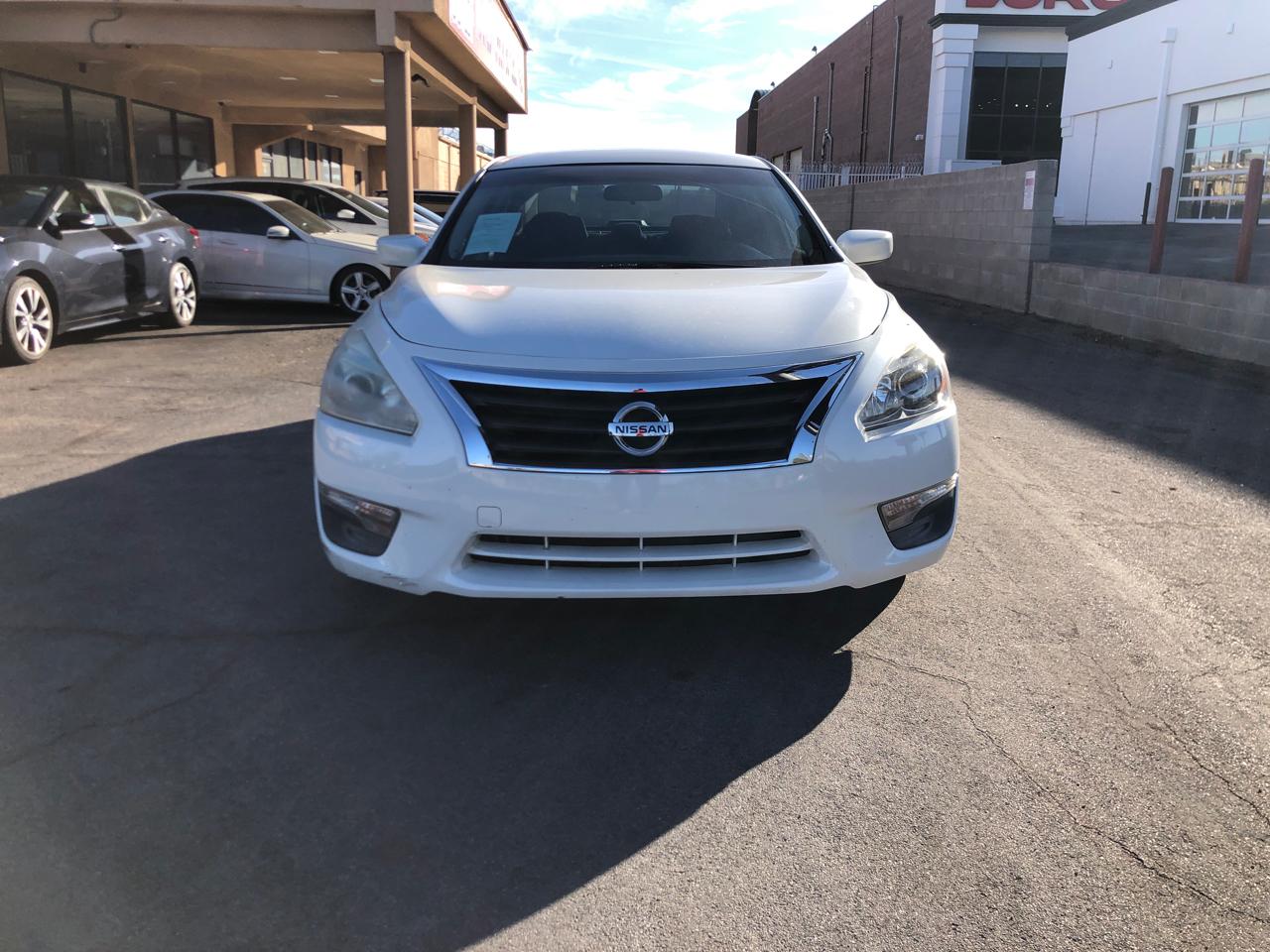 Nissan Altima 4dr Sdn I4 2.5 S 2014