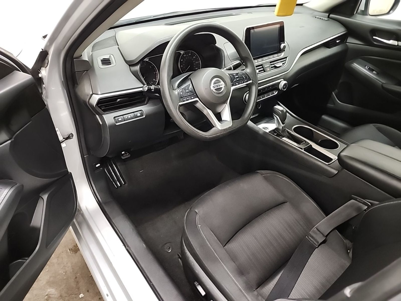 Nissan Altima 2.5 SV Sedan 2022 Nissan Altima 2.5 SV Sedan 2022