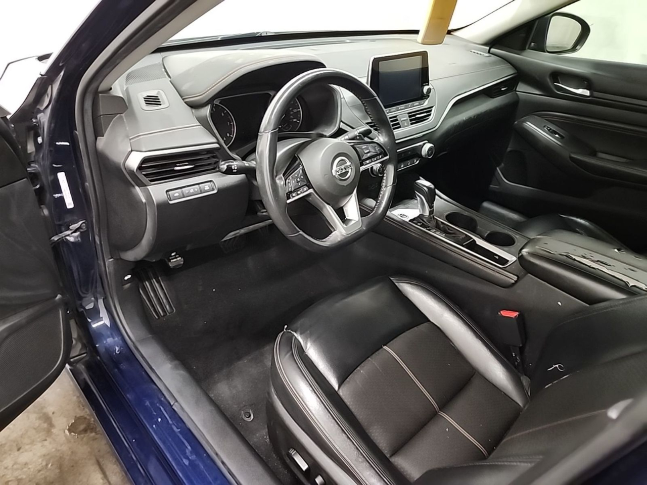 Nissan Altima 2.5 SR Sedan 2021 Nissan Altima 2.5 SR Sedan 2021