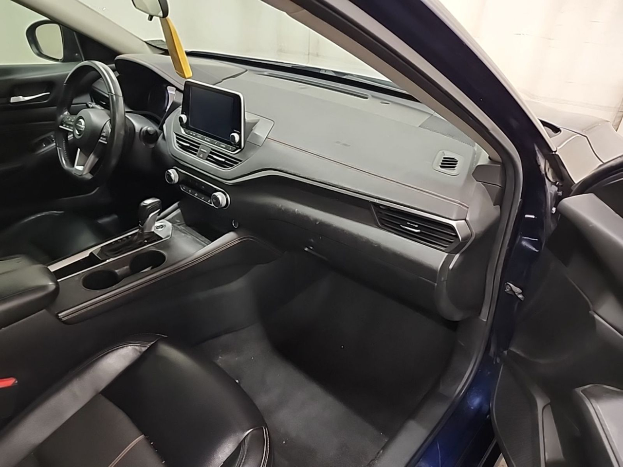 Nissan Altima 2.5 SR Sedan 2021 Nissan Altima 2.5 SR Sedan 2021