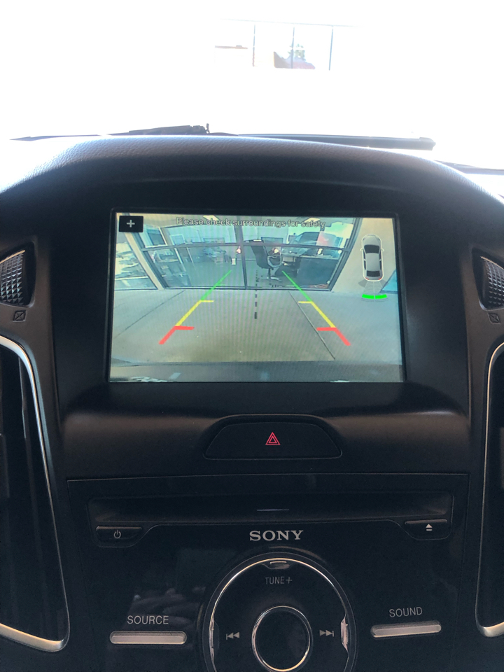 Ford Focus SEL Hatch 2017