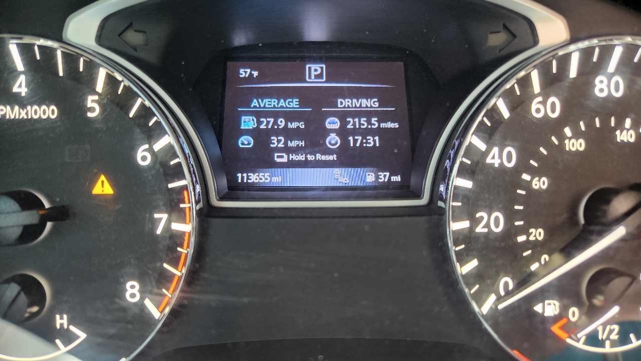 Nissan Altima 2.5 SV Sedan 2017