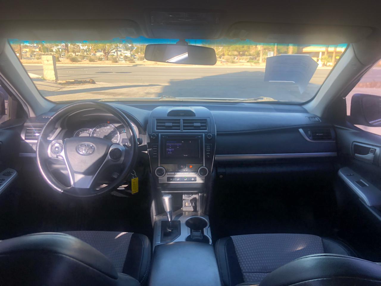 Toyota Camry 2014.5 4dr Sdn I4 Auto SE Sport (Natl) 2014