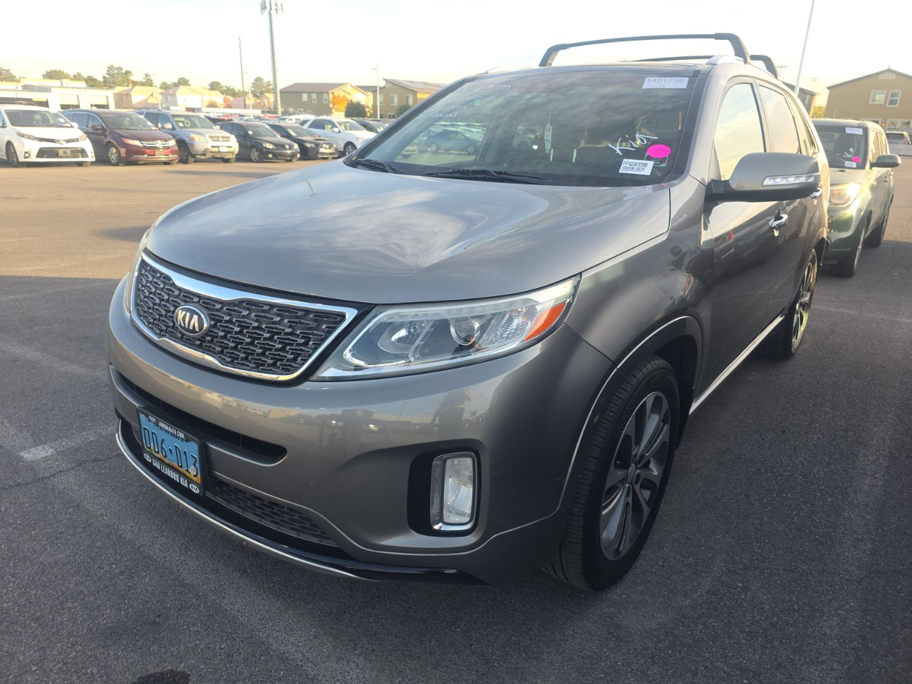Kia Sorento 2WD 4dr V6 SX 2014