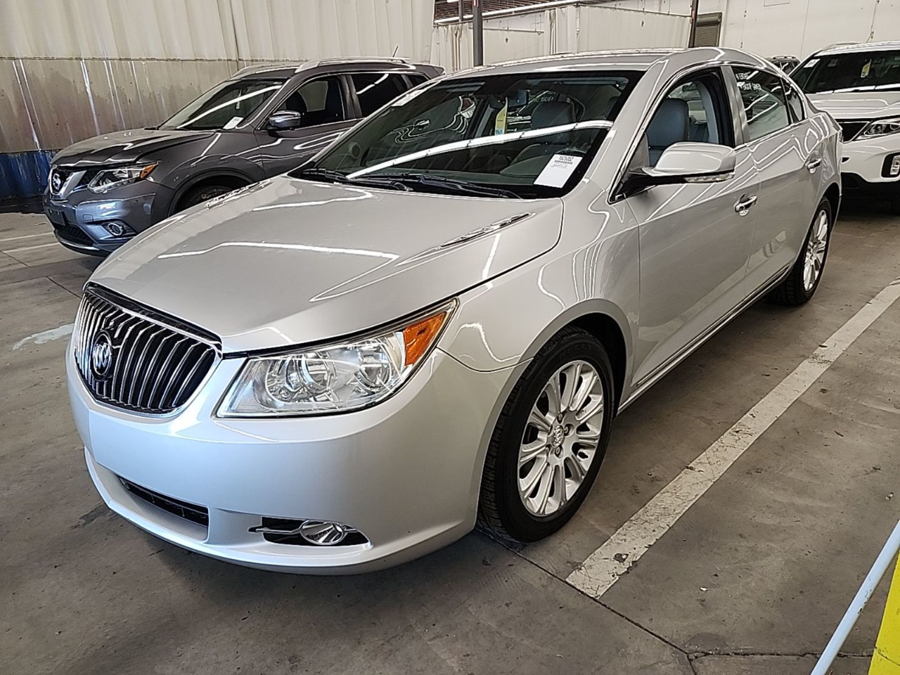 2013 Buick LaCrosse 4dr Sdn Leather FWD