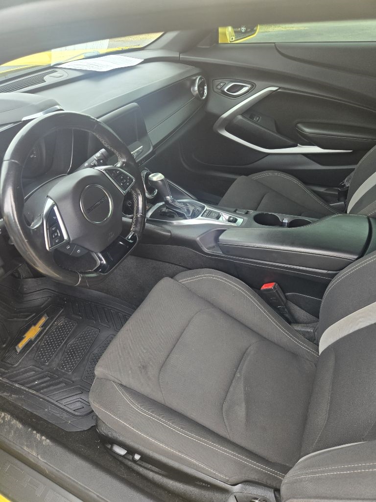 Chevrolet Camaro 1LT Coupe 8A 2018