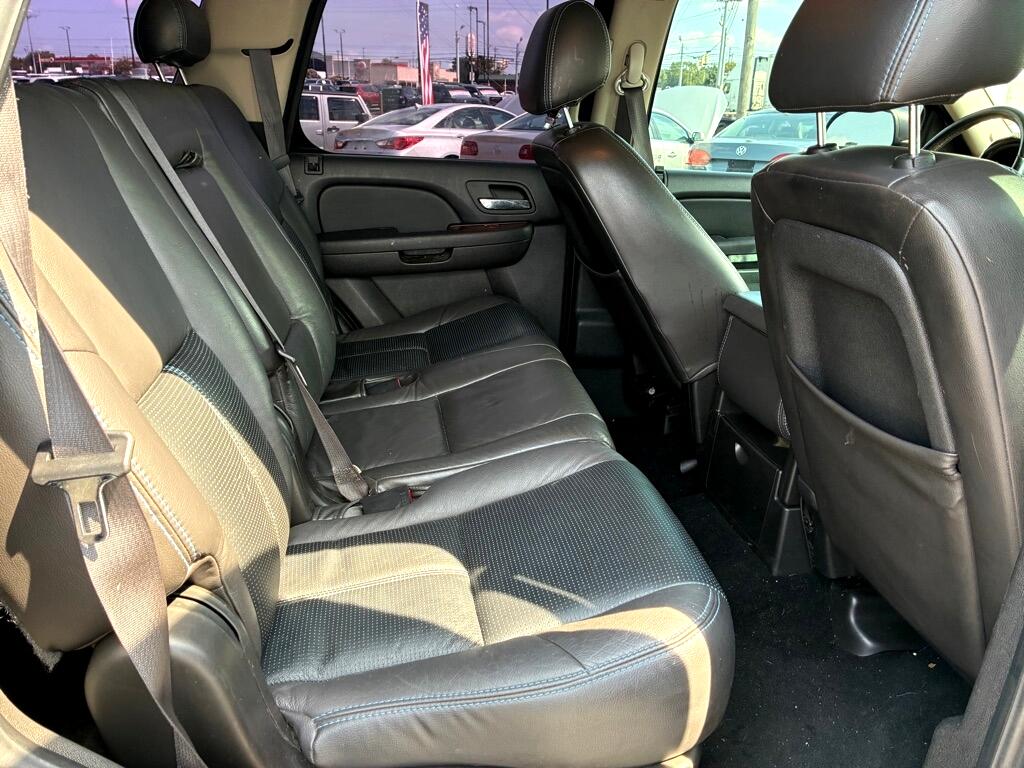 GMC Yukon 2WD 4dr 1500 SLE 2010 GMC Yukon 2WD 4dr 1500 SLE 2010
