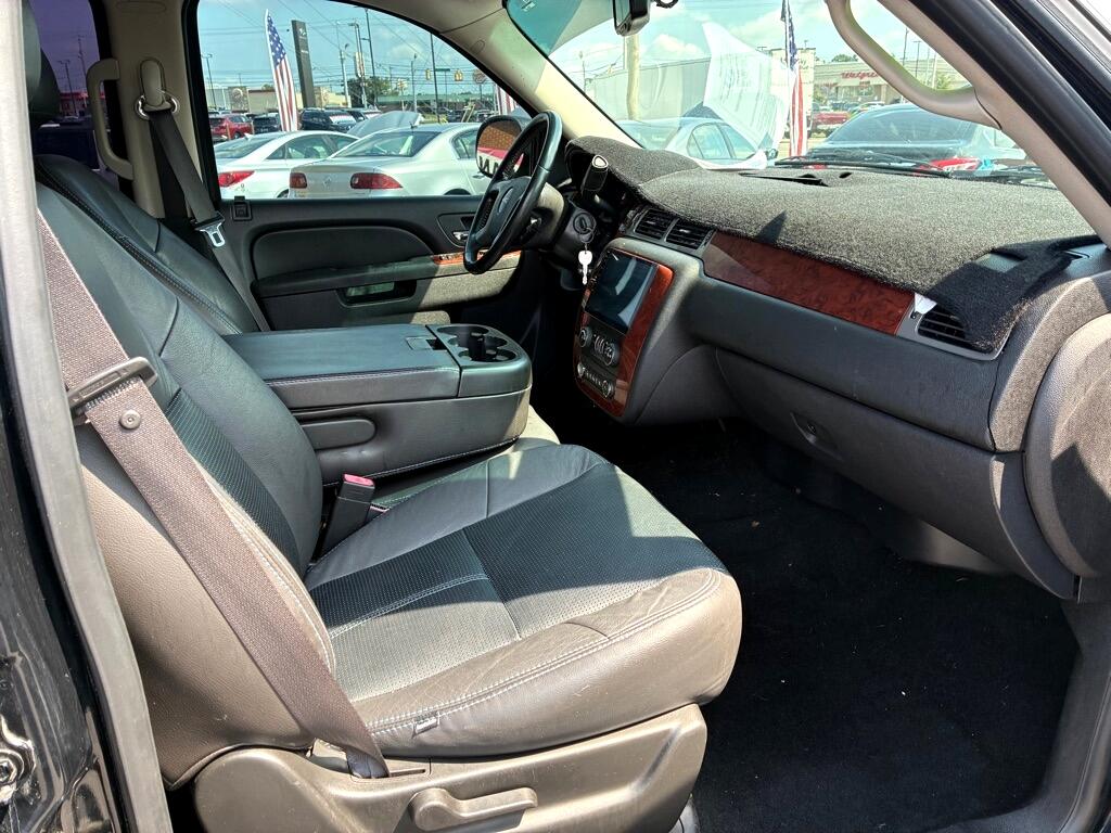 GMC Yukon 2WD 4dr 1500 SLE 2010 GMC Yukon 2WD 4dr 1500 SLE 2010