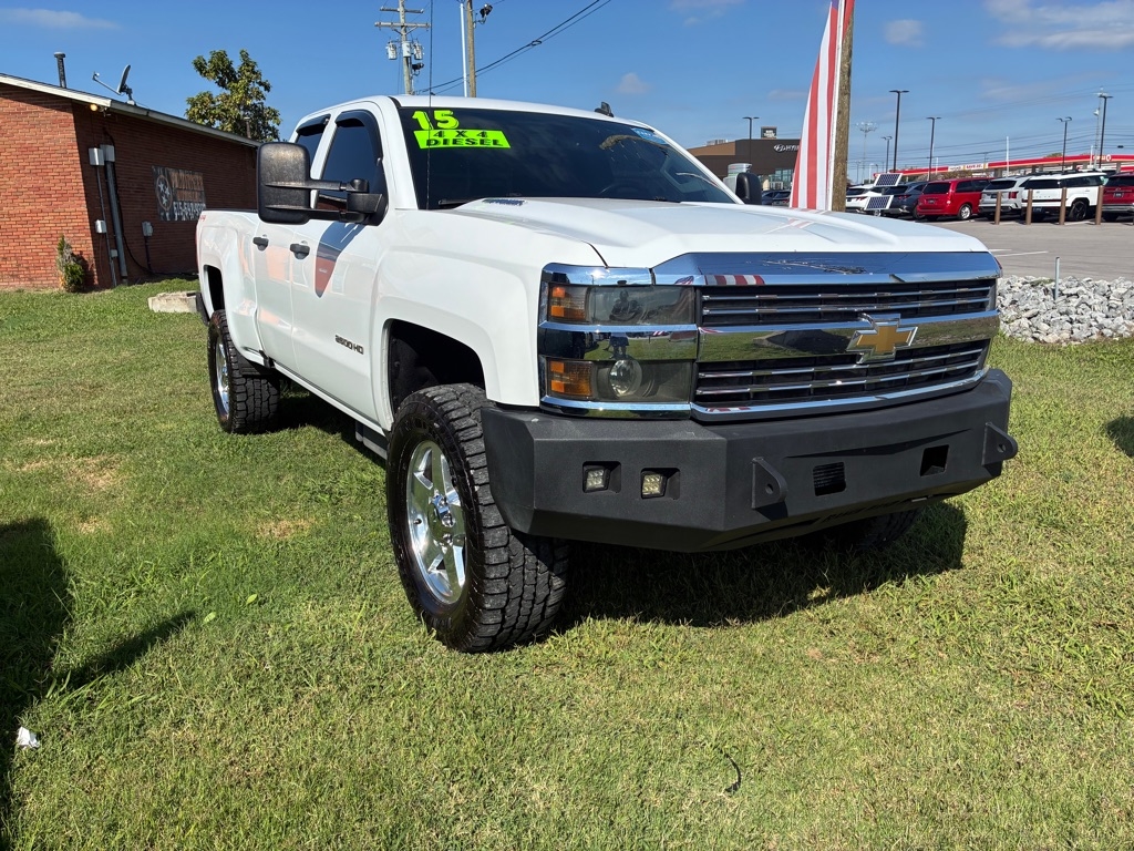 Chevrolet Silverado 2500HD 4WD Double Cab 144.2" LT 2015 Chevrolet Silverado 2500HD 4WD Double Cab 144.2" LT 2015
