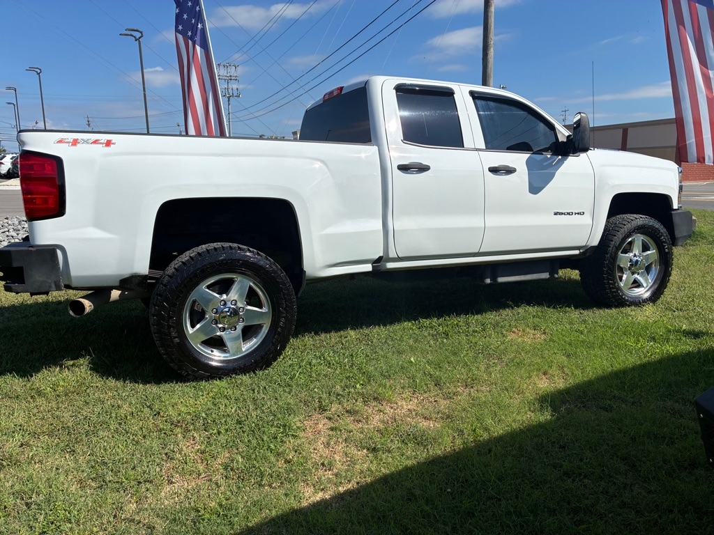 Chevrolet Silverado 2500HD 4WD Double Cab 144.2" LT 2015 Chevrolet Silverado 2500HD 4WD Double Cab 144.2" LT 2015