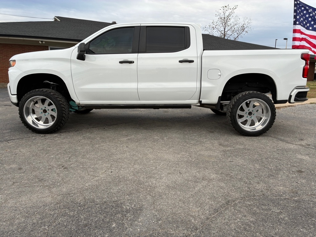 2020 Chevrolet Silverado 1500 4WD Crew Cab 147" Custom