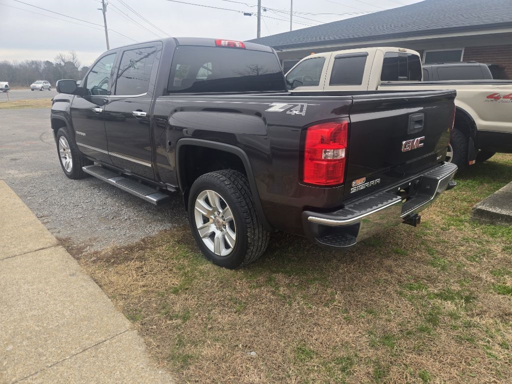 GMC Sierra 1500 4WD Crew Cab 143.5" SLT 2015