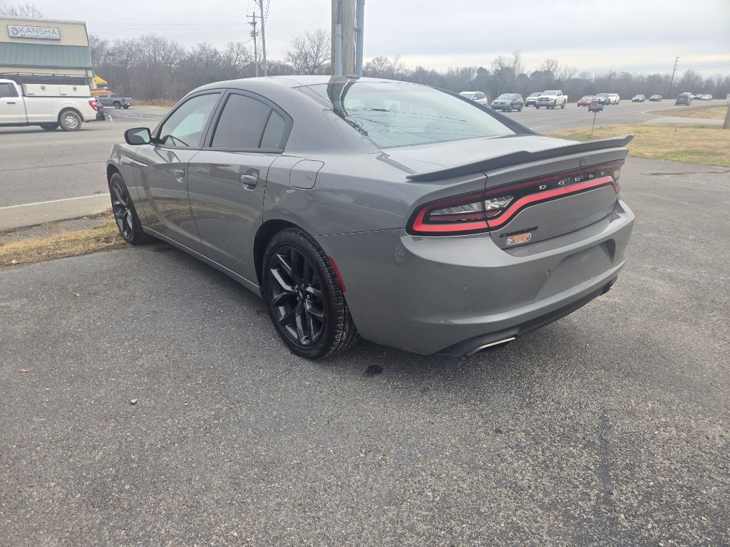 Dodge Charger SXT RWD 2019
