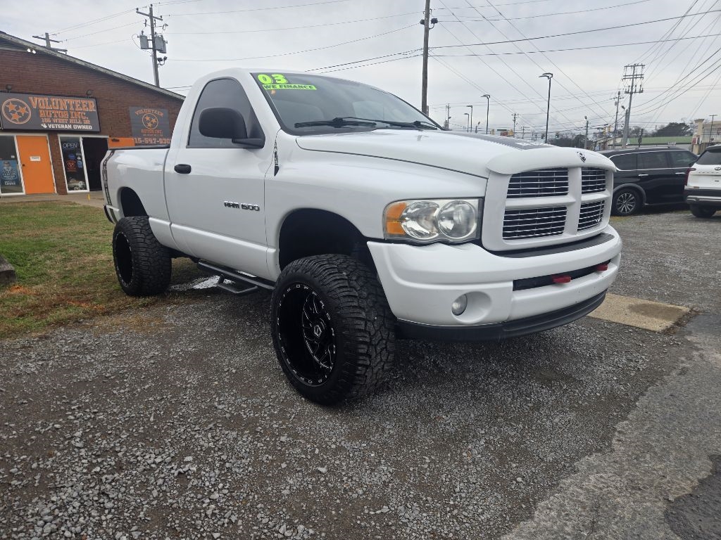 Dodge Ram 1500 2dr Reg Cab 120.5" WB 4WD SLT 2003