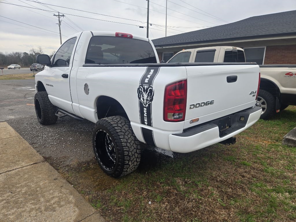 Dodge Ram 1500 2dr Reg Cab 120.5" WB 4WD SLT 2003