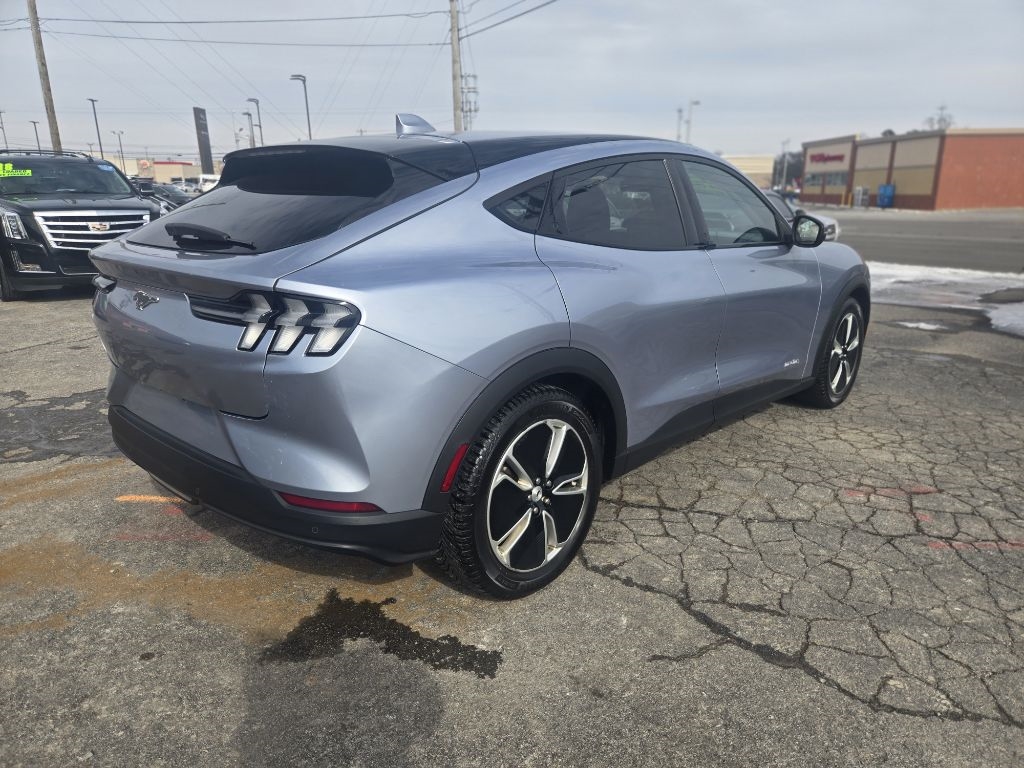 Ford Mustang Mach-E Select AWD 2022