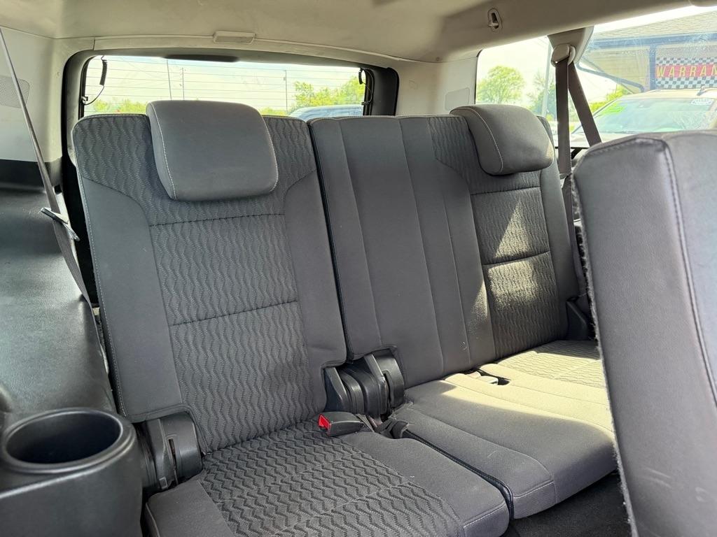 GMC Yukon XL 4WD 4dr SLE 2016