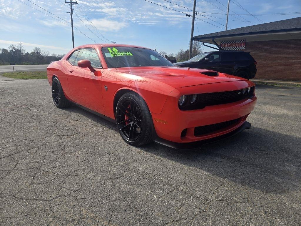Dodge Challenger 2dr Cpe SRT Hellcat 2016