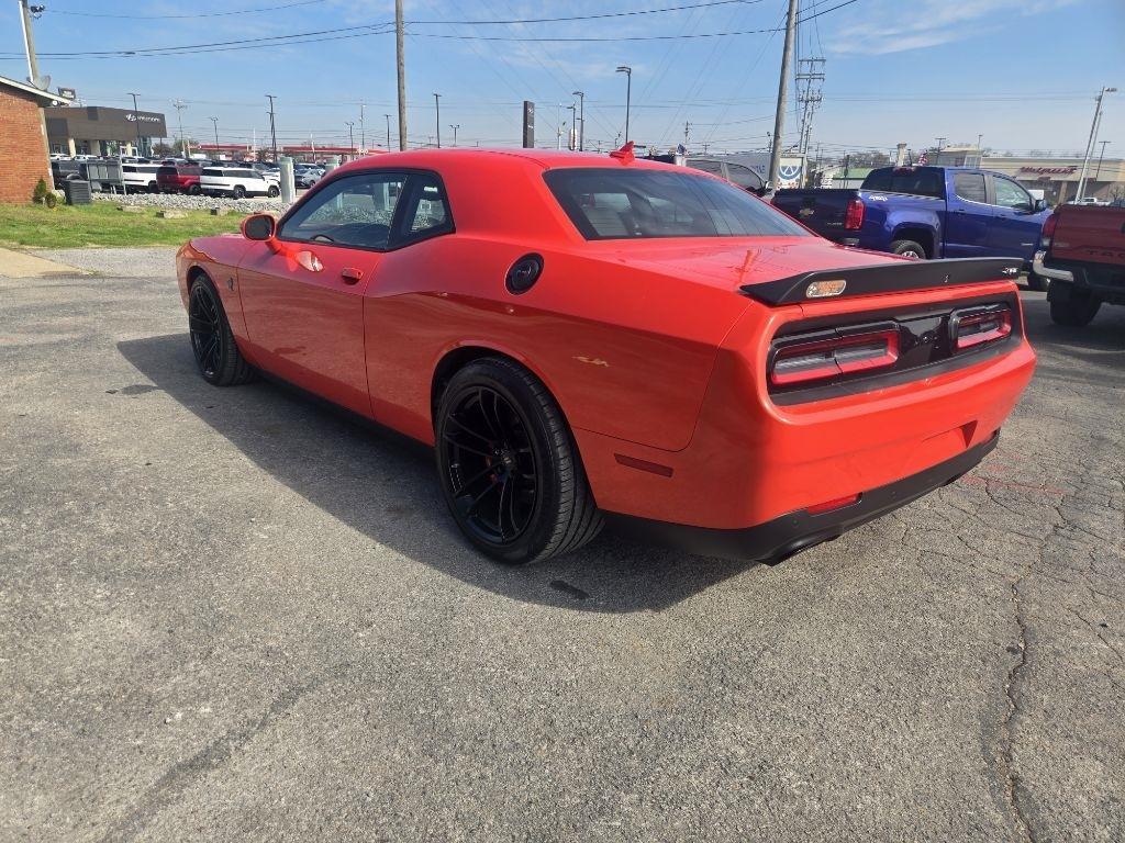 Dodge Challenger 2dr Cpe SRT Hellcat 2016