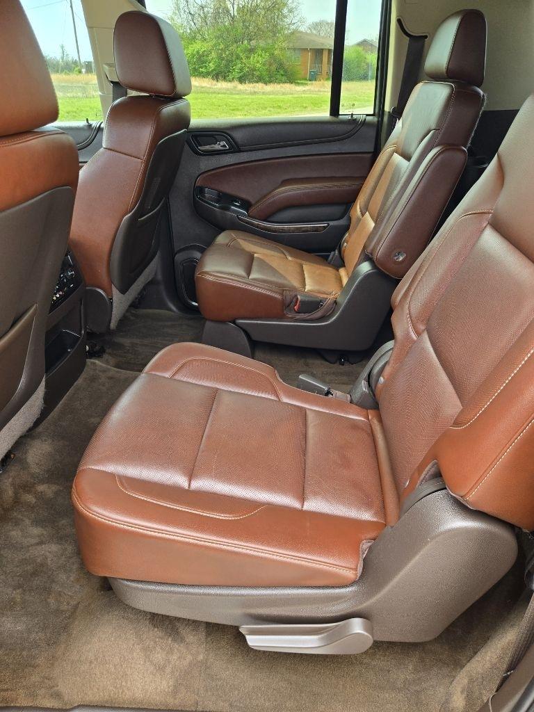 Chevrolet Suburban 2WD 4dr LTZ 2015