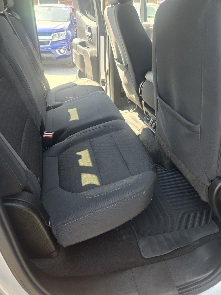 Chevrolet Silverado 1500 4WD Double Cab 147" LT 2020