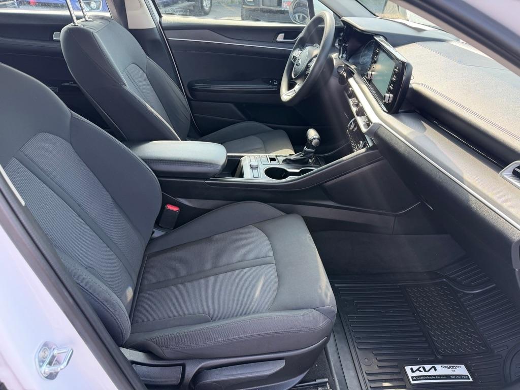 Kia K5 LXS Auto FWD 2021