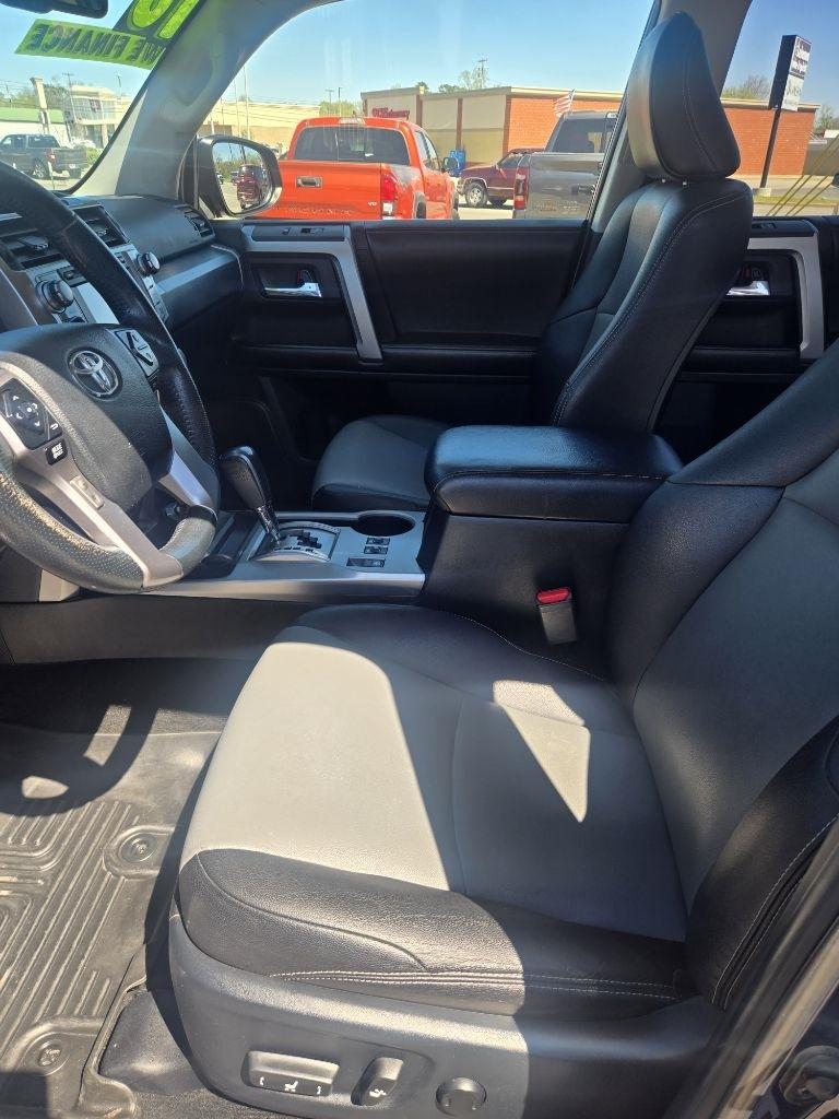 Toyota 4Runner 4WD 4dr V6 Trail Premium (Natl) 2016