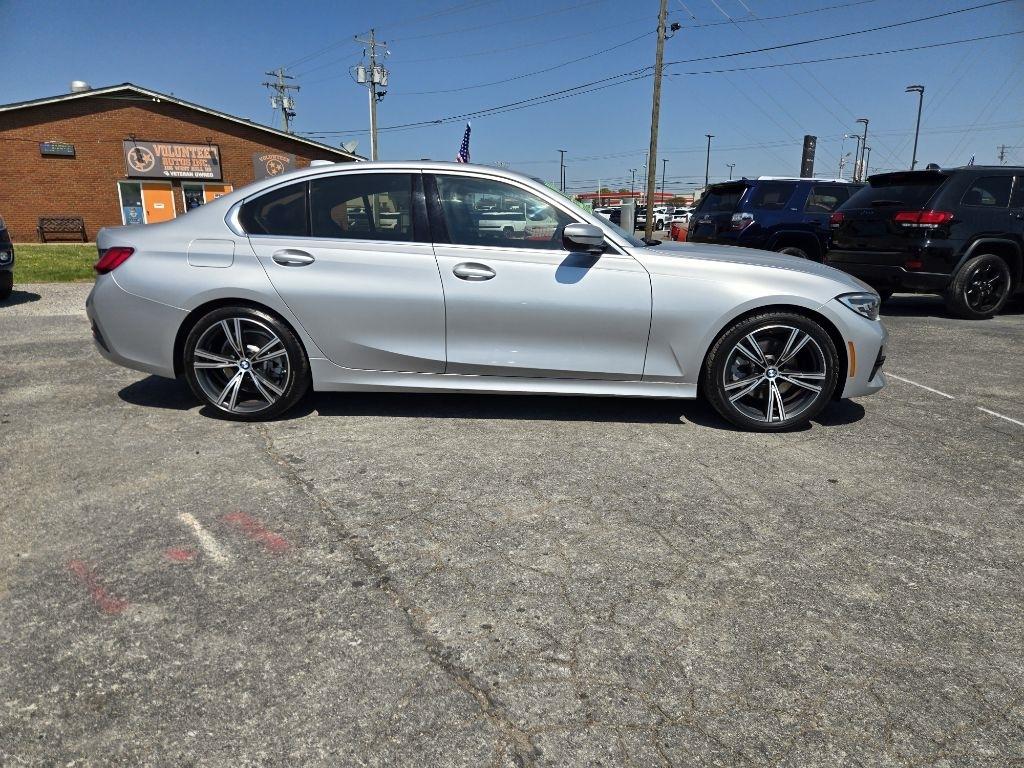 BMW 3 Series 330i Sedan 2019