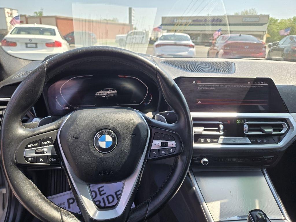 BMW 3 Series 330i Sedan 2019