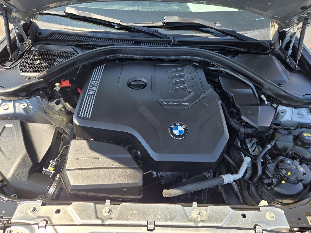 BMW 3 Series 330i Sedan 2019