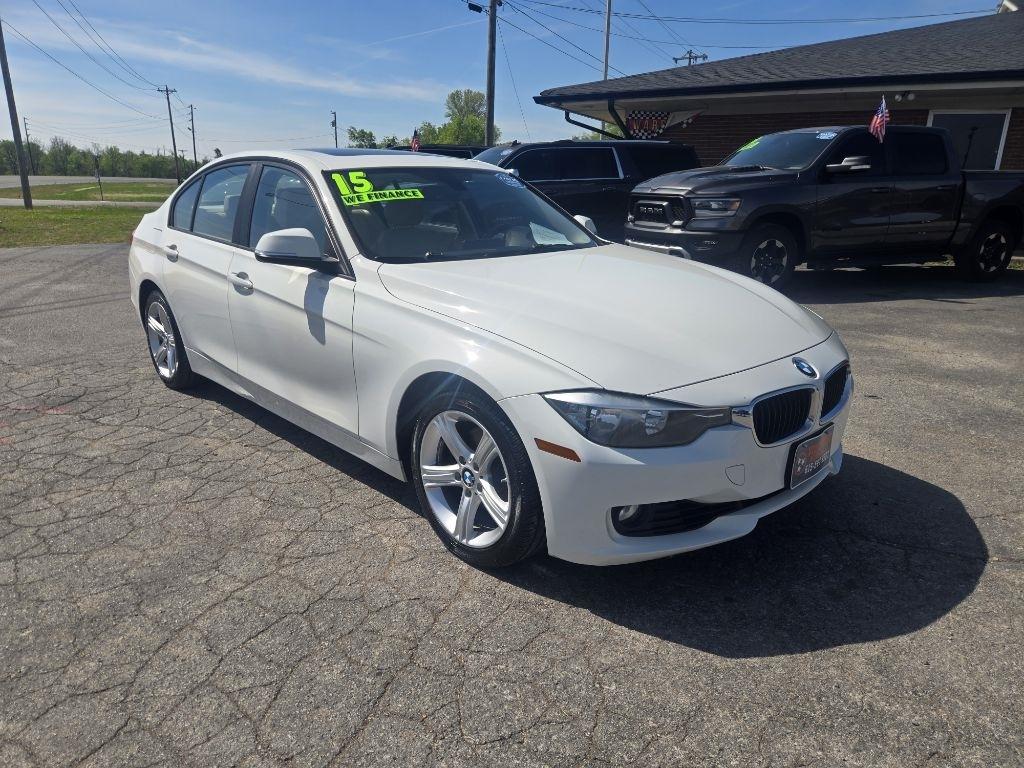 BMW 3 Series 4dr Sdn 328i xDrive AWD SULEV 2015