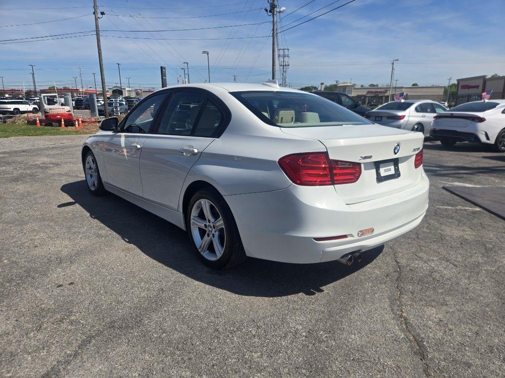 BMW 3 Series 4dr Sdn 328i xDrive AWD SULEV 2015