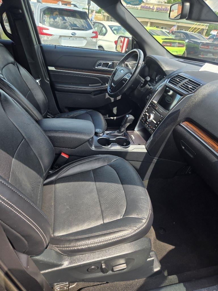 Ford Explorer Limited 4WD 2019