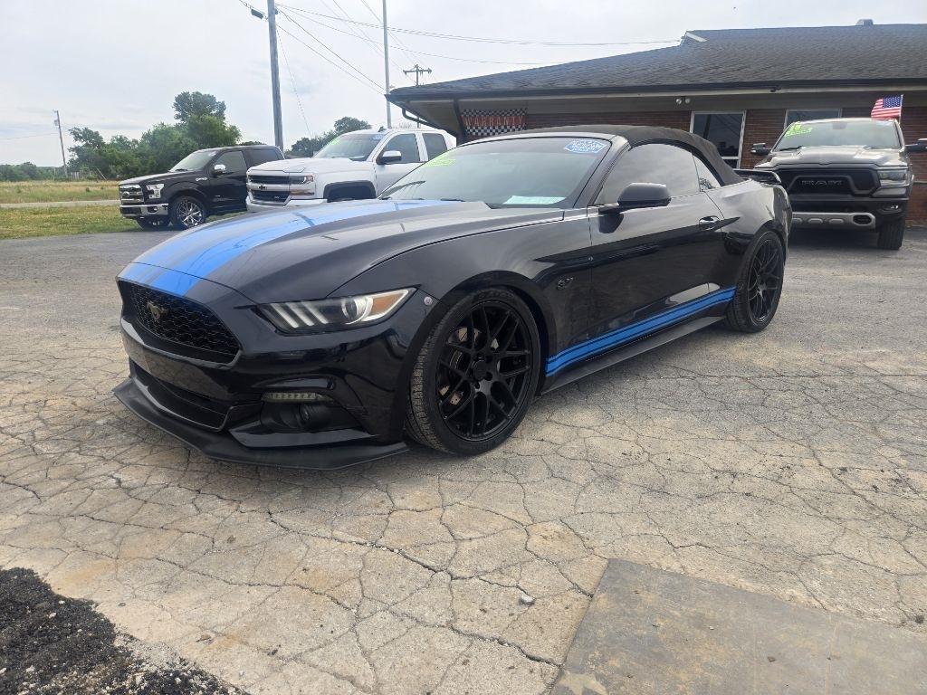 Ford Mustang 2dr Conv V6 2015